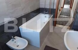 Apartament 3 camere, 2 bai, 3 balcoane, zona Grand Hotel Italia