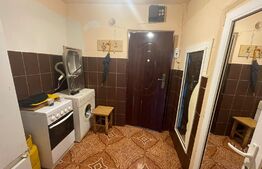 Garsoniera de renovat, 21mp, etaj 1/4 , cartier Tractoru 