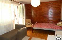 Apartament de vanzare, 3 camere, decomandat, zona strazii Donath!