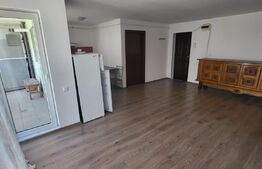 Apartament 3 camere, 50 mp, loc de parcare, zona Eroilor! 