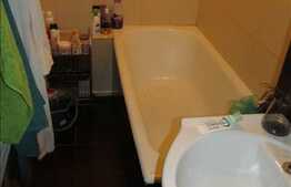 Apartament de vanzare, 2 camere, etaj intermediar, zona Kaufland!