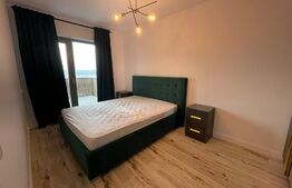 Apartament 3 camere, terasa, parcare, zona Scala Frunzisului