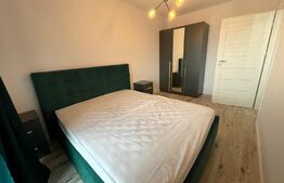 Apartament 3 camere, terasa, parcare, zona Scala Frunzisului