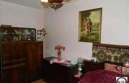 Vanzare 3 camere, decomandat, 65,5 mp, etaj intermediar, zona strazii Parang!