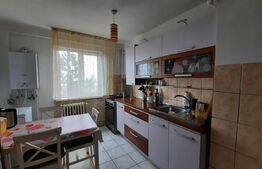 Apartament 4 camere, decomandat, 78 mp, zona Primaverii