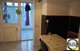 Apartament de vanzare, 2 camere, etaj intermediar, boxa la subsol, zona BRD!