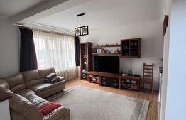 Casa tip duplex, ansamblu privata, finisat la cheie, zona Sub Cetate