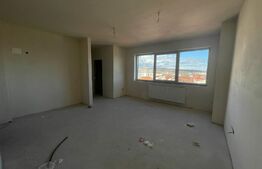 Apartament aparte! 3 camere, 3 balcoane, 2 bai, garaj, etaj intermediar, 81 mp zona Fabricii