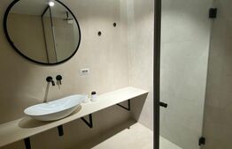 Apartament cu 2 camere, lux, parcare, zona Teatrului