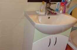 Vanzare 2 camere, integral renovat, zona strazii Castanilor