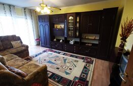 Apartament 3 camere, 62 mp, garaj si beci, decomandat, etaj intermediar,zona Lidl