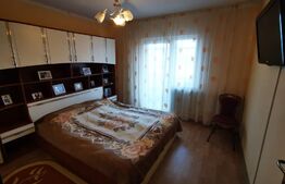 Apartament 3 camere, 62 mp, garaj si beci, decomandat, etaj intermediar,zona Lidl