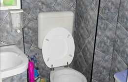 Vanzare 3 camere decomandate in zona Mehedinti