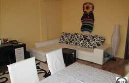 Apartament 2 camere de vanzare, 76 mp utili, zona Campului, imobil nou, parcare