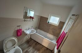 Apartament 5 camere, 105 mp, decomandat, parcare, zona strazii Campului