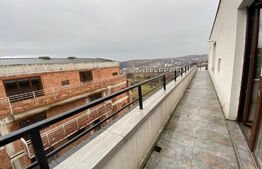 Apartament cu o camere, 38mp decomandat, zona strazii Romul Ladea 