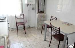 Apartament 3 camere, decomandat, 64 mp utili, boxa la subsol, zona strazii Lunii