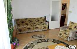 Apartament 3 camere, decomandat, 64 mp utili, boxa la subsol, zona strazii Lunii