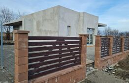 Casa individuala stil mediteranean, stadiu nefinisat, 126mp utili, 500mp teren, zona Sanpetru