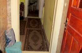 Vanzare apartament 2 camere, 58 mp utili, semidecomandat, zona 21 Decembrie!