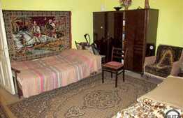 Vanzare apartament 2 camere, 58 mp utili, semidecomandat, zona 21 Decembrie!