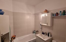 Apartament de 3 camere, 67mp, parcare, zona Stejarului