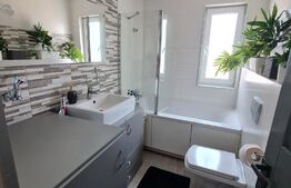 Apartament 3 camere, terasa de 63 mp, parcare, Vivo