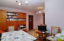 Apartament spatios , 56 mp , zona Eroilor , 2 balcoane , garaj subteran .