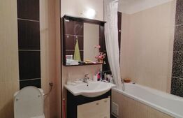 Apartament spatios , 56 mp , zona Eroilor , 2 balcoane , garaj subteran .
