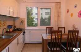 Vanzare 3 camere, 65 mp, etaj intermediar, izolat exterior, zona Profi!