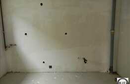 Apartament de vanzare, 2 camere, etaj intermediar, loc de parcare inclus!