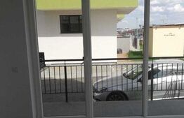 Spatiu comercial cu vitrina, 30 mp, cladire noua, zona Calea Turzii