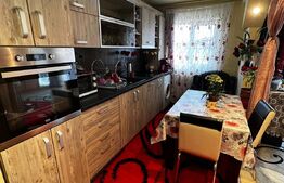 Apartament 2 camere, 49 mp, mobilat, parcare, zona Florilor