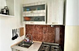 Garsoniera de inchiriat, 21 mp, parcare, zona strazii Lombului