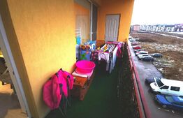 Apartament 2 camere decomandat, etaj intermediar, cu parcare și 2 balcoane, zona Terra