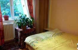 Vanzare 3 camere, 51 mp utili, 1 loc de parcare, boxa la subsol, zona linistita!