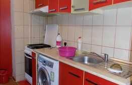 2 camere, 50 mp, decomandat, zona strazii Lunii!