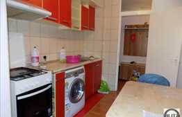 2 camere, 50 mp, decomandat, zona strazii Lunii!