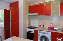 2 camere, 50 mp, decomandat, zona strazii Lunii!