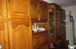 Garsoniera 22 mp, etaj intermediar, zona strazii Fabricii! Complet mobilata!