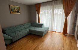 Casa cu design modern intr-un ansamblu privat de case 