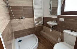 Apartament de 3 camere, 90mp,  decomandat, zona strazii Romul Ladea