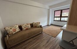 Apartament de 3 camere, 90mp,  decomandat, zona strazii Romul Ladea