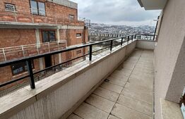 Apartament de 3 camere, 90mp,  decomandat, zona strazii Romul Ladea