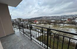 Apartament de 3 camere, 90mp,  decomandat, zona strazii Romul Ladea