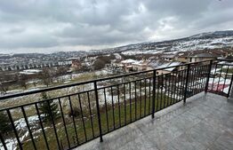 Apartament de 3 camere, 90mp,  decomandat, zona strazii Romul Ladea