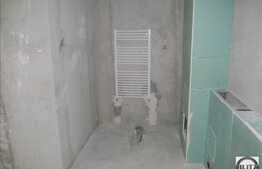 Apartament de vanzare, 3 camere, etaj intermediar, loc de parcare inclus!