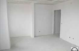 Apartament de vanzare, 3 camere, etaj intermediar, loc de parcare inclus!