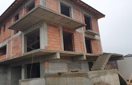 Casa Individuala in Chinteni suprafata utila 253mp si teren 474mp