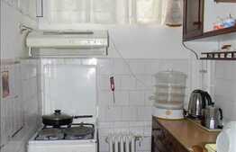 De vanzare garsoniera 28 mp utili, boxa la subsol, zona strazii Parang!